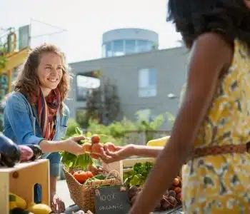 Our Picks for Can’t-Miss Farmers Markets Around Ottawa