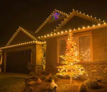 4 Tips on Lighting Up Your Home for the Holidays
